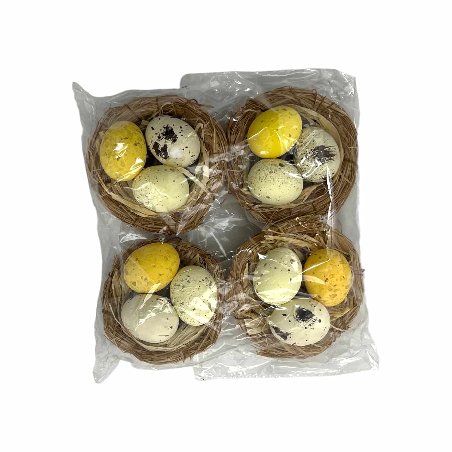 4 Osternester mit 3 Eiern (gelb, hellgelb, creme)